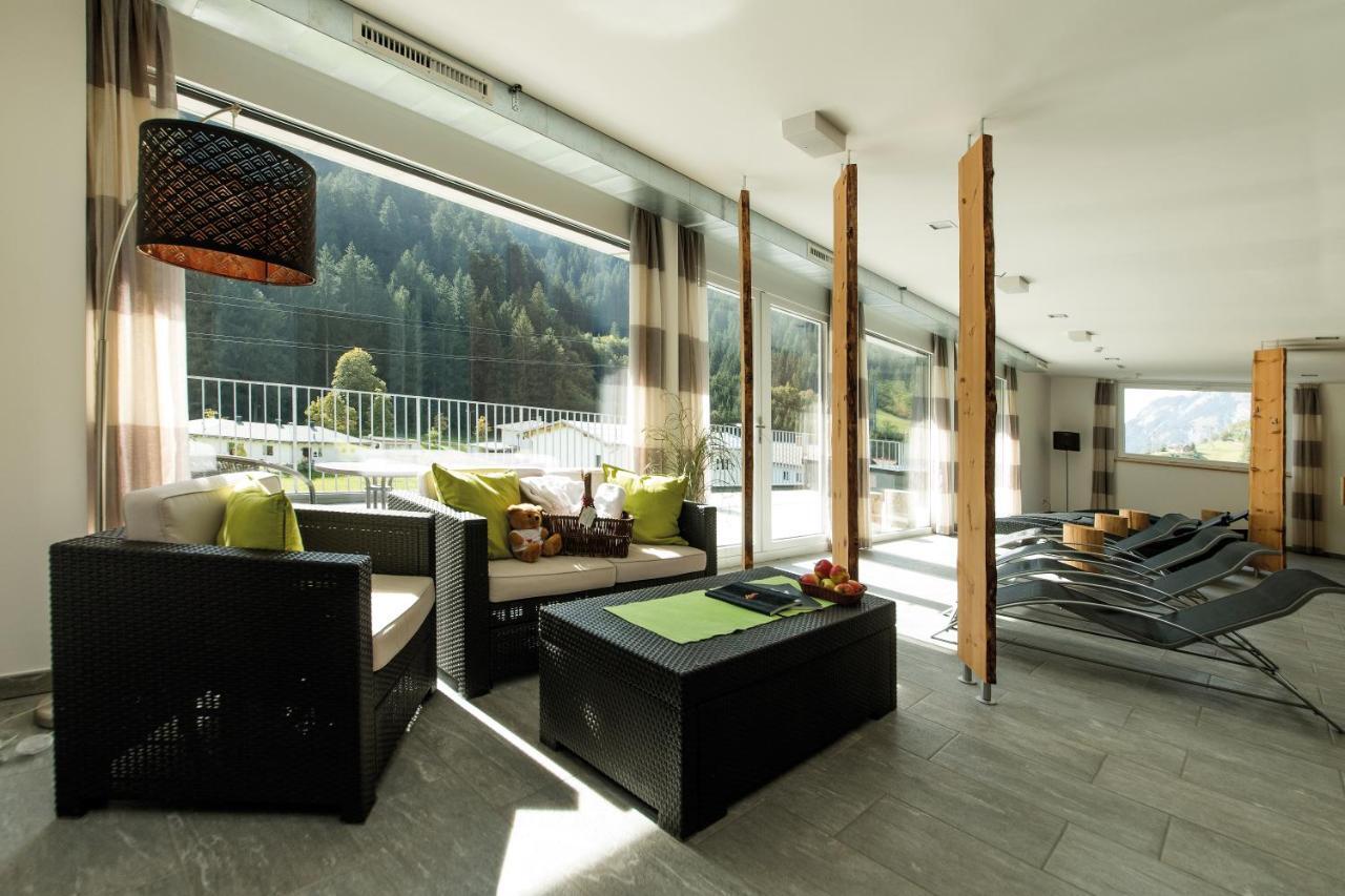 Alpine Lodge Kloesterle Am Arlberg Номер фото